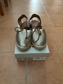 Espadrilky/ sandále značky Quazi - 6