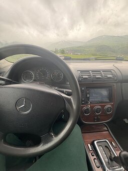 Mercedes Benz ML 270 CDI - 6