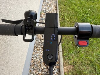 Xiaomi Mi Scooter Pro 2 – TOP stav, najazdené do 15km - 6