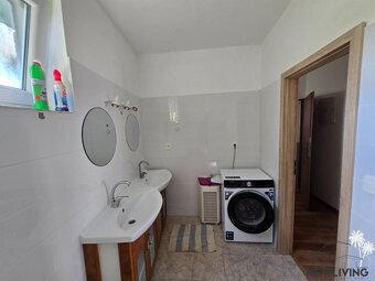 NA PRENÁJOM priestranný 98m2 byt Mierová Piešťany - 6