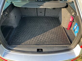 Škoda Octavia 3 combi , 4x4 , webasto, nezávisle kúrenie - 6