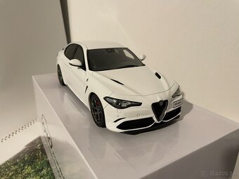 2x Alfa Romeo Giulia - GTAm a Quadrofoglio - 1:18 Ottomobile - 6