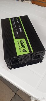 Menič napätia 12V na 230V - 6