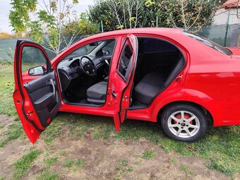 Chevrolet Aveo - 6
