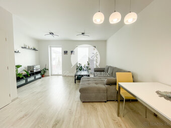 Reality KOMPLEX s.r.o. Vám ponúka NA PREDAJ štýlový dvojpodl - 6