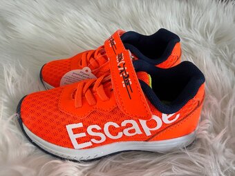 Nové chlapčenské tenisky, vel. 26 - 6