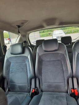 Ford S-max 1.8 92kw titanium - 6
