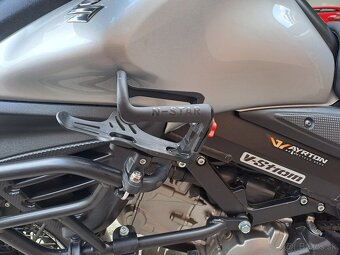 Suzuki DL650 V-strom - 6