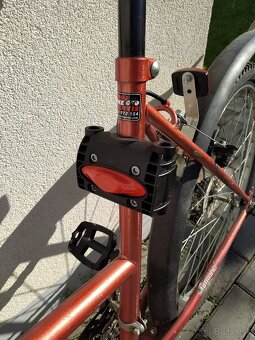 Bicykel s detskou sedackou cerveny - 6