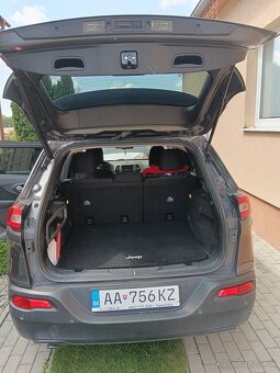 Jeep cherokee - 6