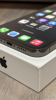 iPhone 12 Pro / Zdravie Baterie 94% - 6