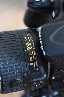 Nikon D5200 s VR objektivom 18 - 55 AF-s 9 tisiic zaberov - 6