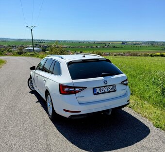 Škoda Superb 3 combi 2.0 TDi 110Kw - 6