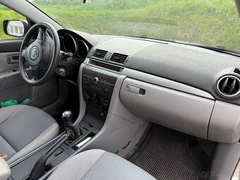 Mazda 3 - 6
