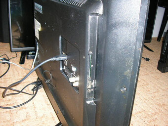 Predam LED televizor - 6