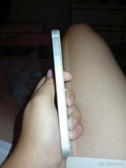 Iphome se - 6