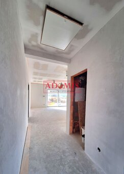 Na predaj bezbariérový bungalov Ruskov, 650m2, 3x kúpelňa,12 - 6