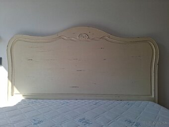 Rustikálna drevená posteľ s matracom - 6