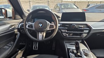 BMW Rad 5 Touring 530xDrive M-packet - 6