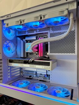 ⭐️ Ryzen 7 9800x3D, RTX 5080 16GB, 64GB RAM, 2TB, 1200W - 6