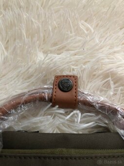 Batoh Fjällräven Kanken military s hnedými prvkami - 6