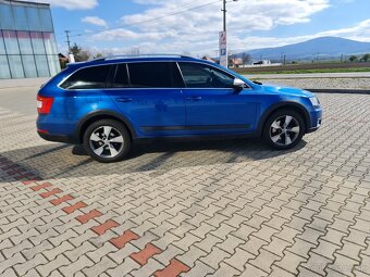 Škoda Octavia Scout 4x4 2,0 TDi DSG bixenon,ťažné, záruka km - 6