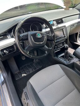 Škoda Superb 2.0tdi 103kw 2013 CFFB - 6