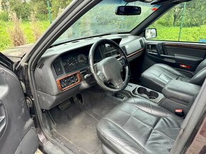 JEEP GRAND CHEROKEE 5,2i - 6