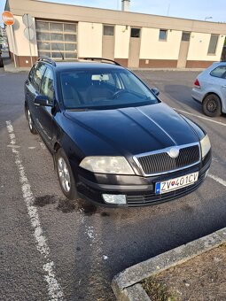 Škoda OKTAVIA 2 - 6