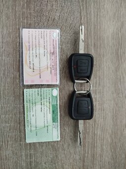 Opel Vectra 1.8i 16V - 6