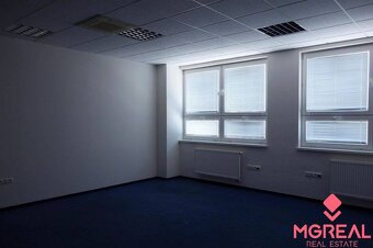 Kancelárske celky aj samostatné kancelárie, 30m2, 40m2, vlas - 6