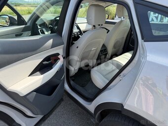 Jaguar E-Pace 2.0 I4 249k SE AWD A/T - 6