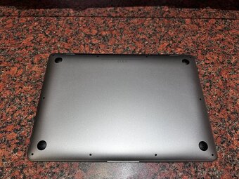 MacBook Air 13 M1 256GB - 6