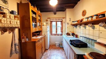 NA PREDAJ UDRŽIAVANÁ REKONŠTRUOVANÁ DREVENICA, LYSÁ POD... - 6