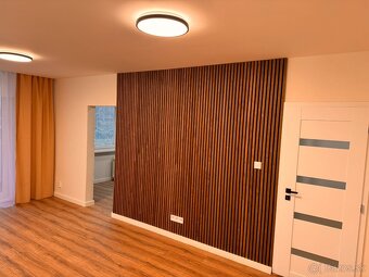 3. IZB. KOMPLETNE ZREKONŠTR. BYT LEVOČSKÁ, V CENTRE POPRADU - 6