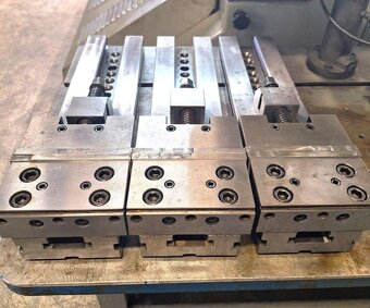 CNC obráběcí centrum Microcut Challenger 1000 - 6