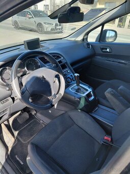 Predám Peugeot 5008 1.6HDI - 6
