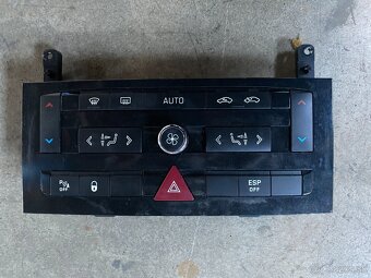 rozpredam peugeot 407 sw 2,0 hdi 100 kw 1,6 hdi 80 kw - 6