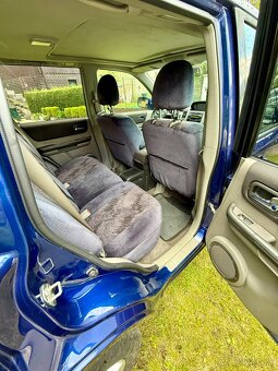 Predám Nissan X-Trail 2.2 dCi Columbia Comfort 4x4 - 6