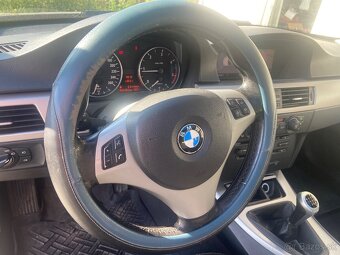 BMW - 6