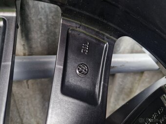 VW Almere Arteon Alltrack 5x112 R18 245/45 R18 - 6