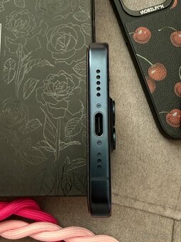 Iphone 15 pro 256GB  Blue Titanium - 6