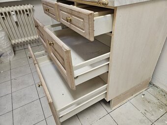 Masívna kuchynská linka z Nemecka so spotrebičmi - 6