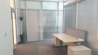 Klimatiz. kancel. celok (117,00 m2, parking, KE-St. mesto) - 6