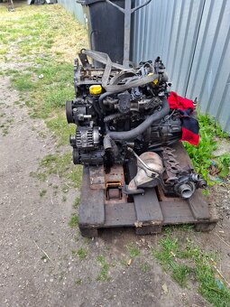 Predám opel vivaro 9 miestné . - 6