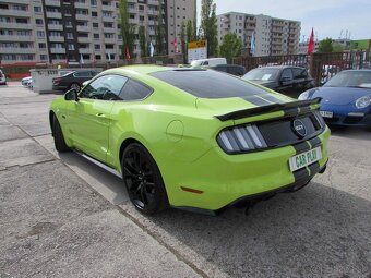 Ford Mustang 5.0 Ti-VCT V8 GT - splatka 480,-€ - 6