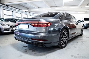 Audi A8 - 6