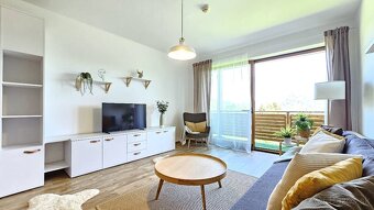 VEĽKÝ 2.IZB.AP. S PANORAMATICKÝM VÝHĽADOM A GARÁŽOU-DONOVALY - 6