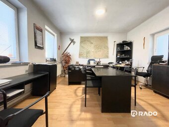 RADO | Na predaj rodinný dom s podnikateľským potenciálom, T - 6
