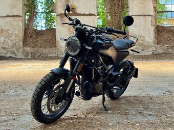 Predam Husqvarna Svartpilen 125 2023 - 6